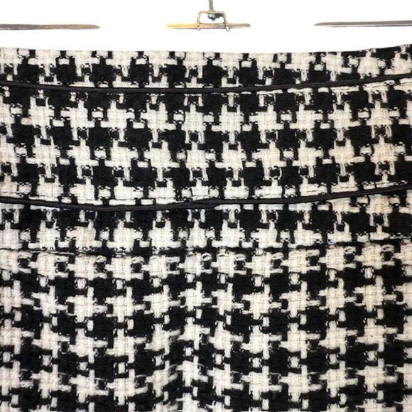 Charlotte Russe Houndstooth Knit Black and White Mini Skirt Side Zip Size 7 - Picture 4 of 11